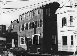 One Temple Street One Temple Street, courtesy of the City of Newburyport, with the clapboard building next door.