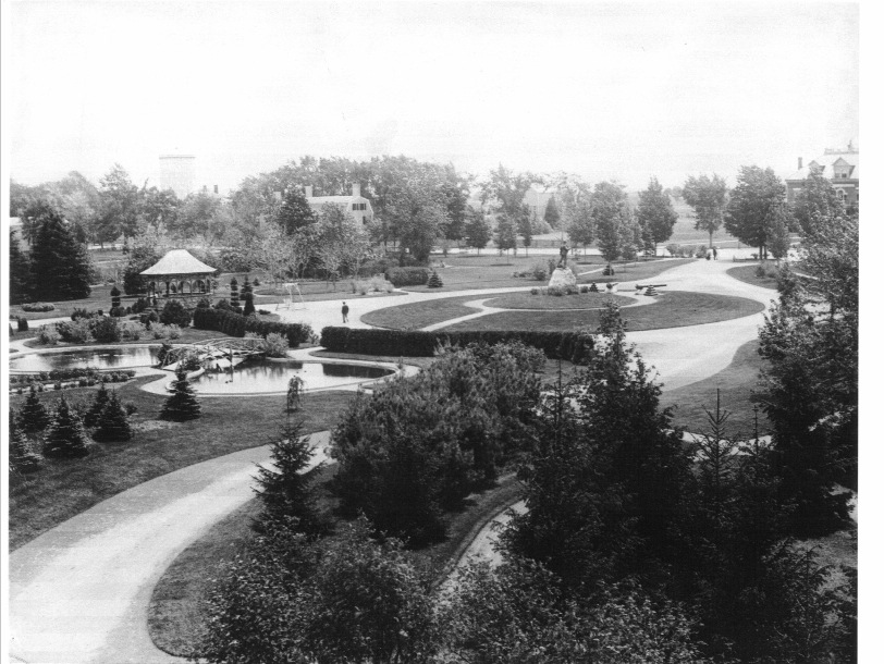 Atkinson Common, courtesy of the Archival Center at the Newburyport Public Library