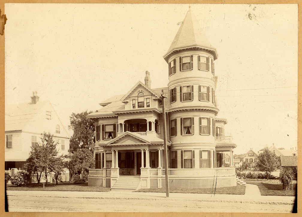 An old photo of 74 High Street Courtesy of the Newburyport Archival Center